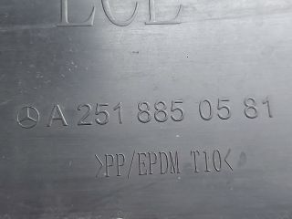 bontott MERCEDES-BENZ R-CLASS Rendszámtábla Tartó