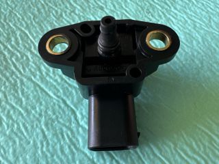 bontott MERCEDES-BENZ R-CLASS Töltőnyomás Érzékelő