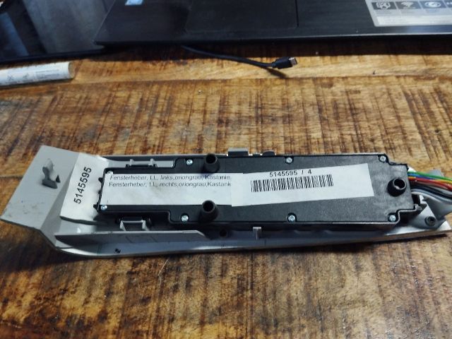 bontott MERCEDES-BENZ S-CLASS Ablakemelő Kapcsoló Négyes / Kettes