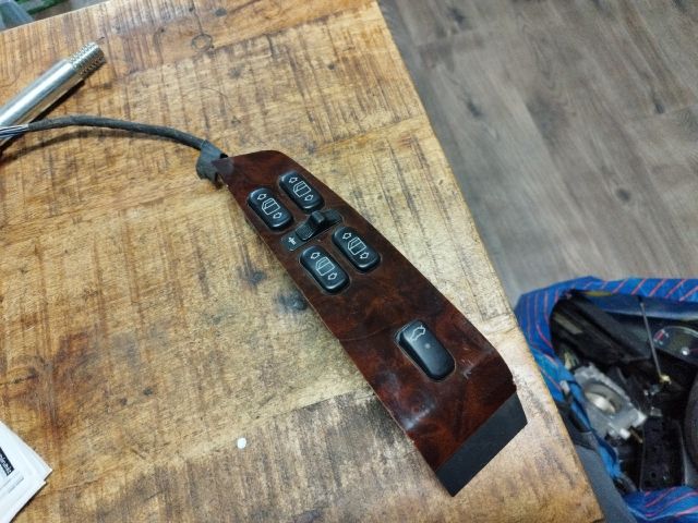 bontott MERCEDES-BENZ S-CLASS Ablakemelő Kapcsoló Négyes / Kettes