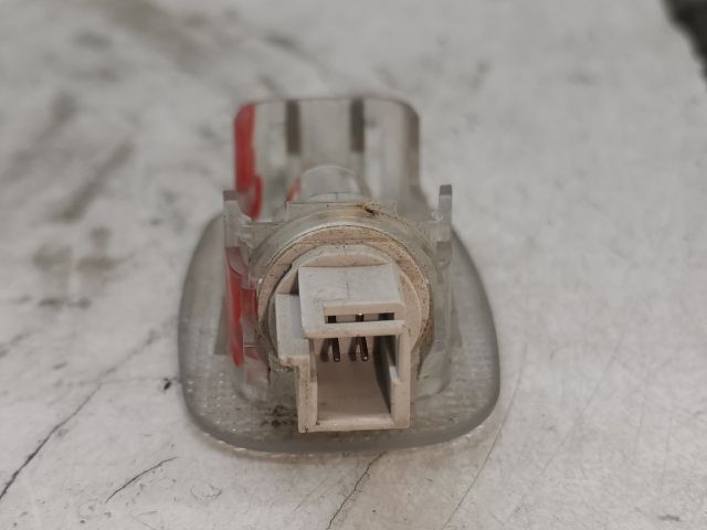 bontott MERCEDES-BENZ S-CLASS Ajtó Kárpit Világítás