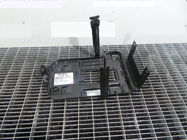 bontott MERCEDES-BENZ S-CLASS Akkumulátor Tartó