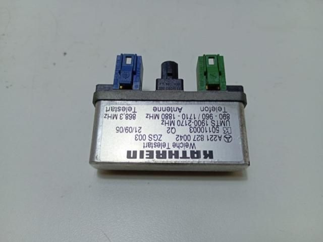 bontott MERCEDES-BENZ S-CLASS Antenna Erősítő