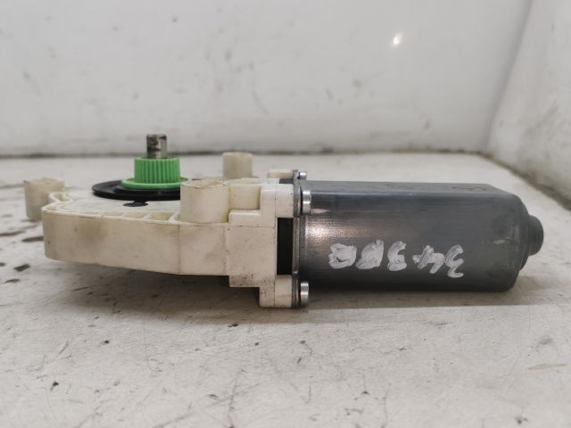 bontott MERCEDES-BENZ S-CLASS Bal első Ablakemelő Motor