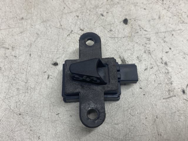 bontott MERCEDES-BENZ S-CLASS Bal első Oldal Ütközés Érzékelő