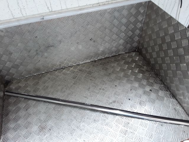 bontott MERCEDES-BENZ S-CLASS Bal hátsó Ablak Díszléc