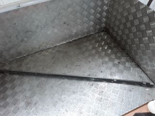 bontott MERCEDES-BENZ S-CLASS Bal hátsó Ablak Díszléc