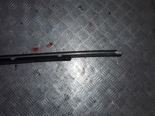 bontott MERCEDES-BENZ S-CLASS Bal hátsó Ablak Díszléc