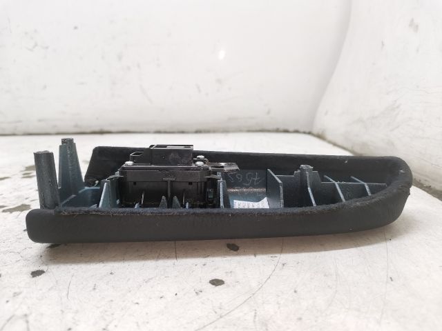 bontott MERCEDES-BENZ S-CLASS Bal hátsó Ablakemelő Kapcsoló