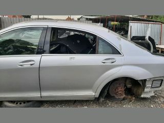 bontott MERCEDES-BENZ S-CLASS Bal hátsó Ajtó (Üres lemez)