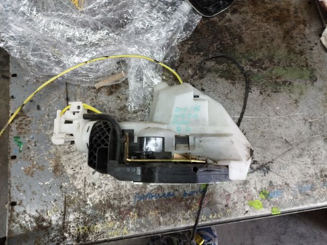 bontott MERCEDES-BENZ S-CLASS Bal hátsó Ajtózár