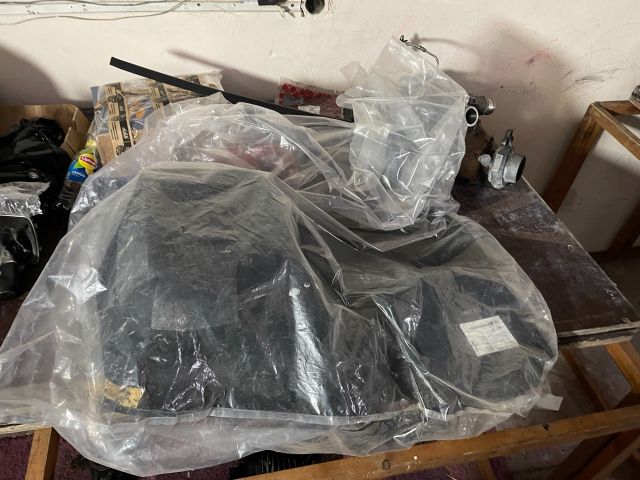 bontott MERCEDES-BENZ S-CLASS Bal hátsó Csomagtér Burkolat (Műanyag)