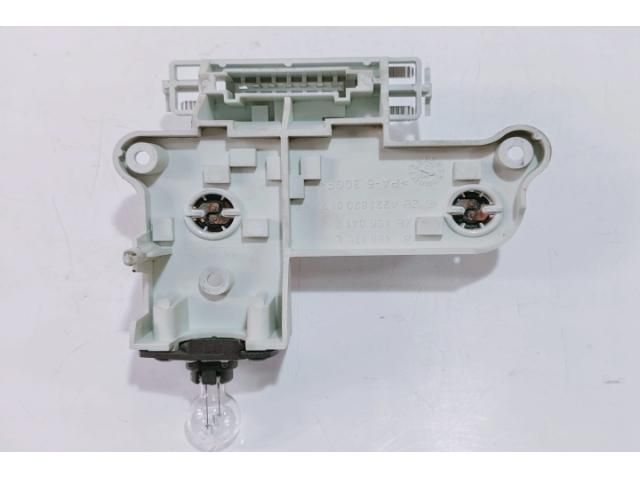 bontott MERCEDES-BENZ S-CLASS Bal Hátsó Lámpa Foglalat