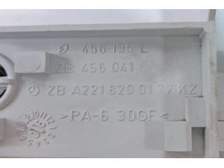 bontott MERCEDES-BENZ S-CLASS Bal Hátsó Lámpa Foglalat