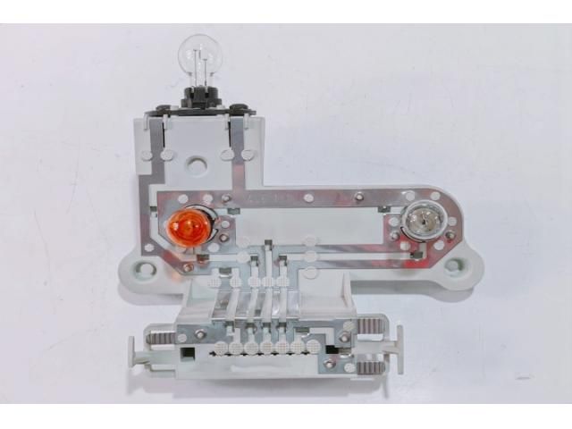 bontott MERCEDES-BENZ S-CLASS Bal Hátsó Lámpa Foglalat