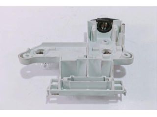 bontott MERCEDES-BENZ S-CLASS Bal Hátsó Lámpa Foglalat