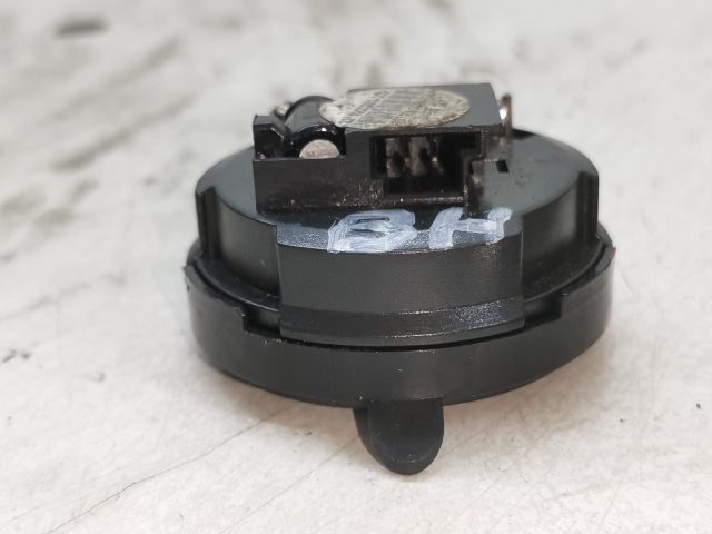 bontott MERCEDES-BENZ S-CLASS Bal hátsó Magassugárzó Hangszóró