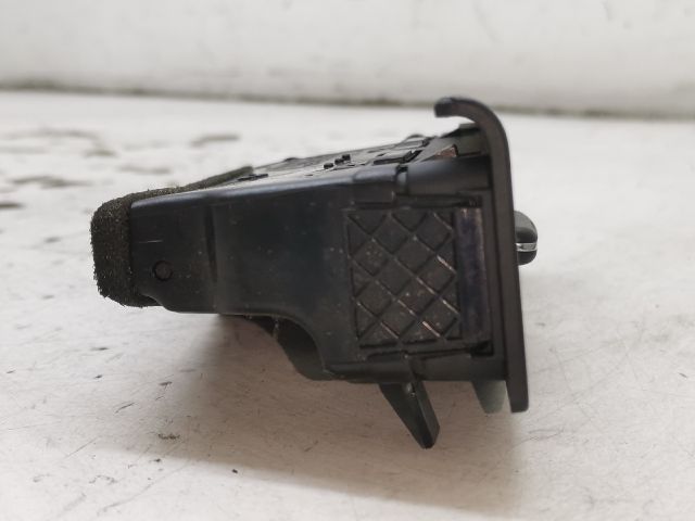 bontott MERCEDES-BENZ S-CLASS Bal Szellőző