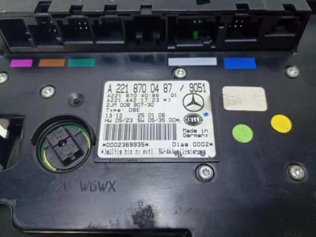 bontott MERCEDES-BENZ S-CLASS Beltér Világítás Első