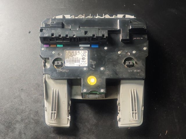 bontott MERCEDES-BENZ S-CLASS Beltér Világítás Hátsó