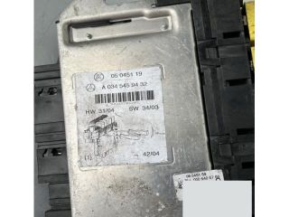 bontott MERCEDES-BENZ S-CLASS Biztosítéktábla Csomagtér