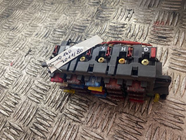 bontott MERCEDES-BENZ S-CLASS Biztosítéktábla Utastér