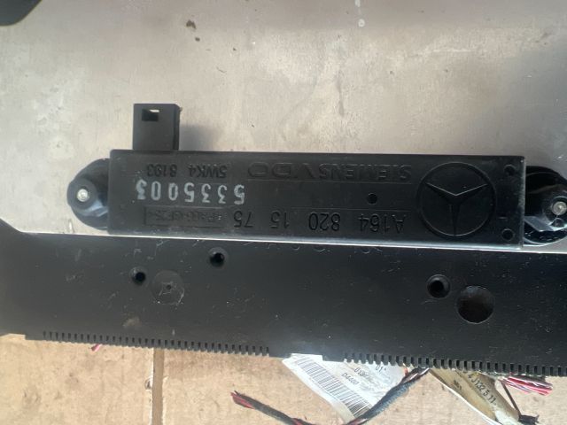 bontott MERCEDES-BENZ S-CLASS Biztosítéktábla Utastér