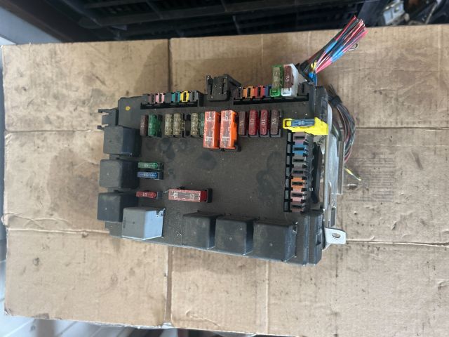 bontott MERCEDES-BENZ S-CLASS Biztosítéktábla Utastér