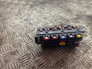 bontott MERCEDES-BENZ S-CLASS Biztosítéktábla Utastér