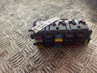 bontott MERCEDES-BENZ S-CLASS Biztosítéktábla Utastér