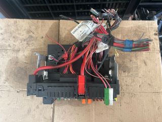 bontott MERCEDES-BENZ S-CLASS Biztosítéktábla Utastér