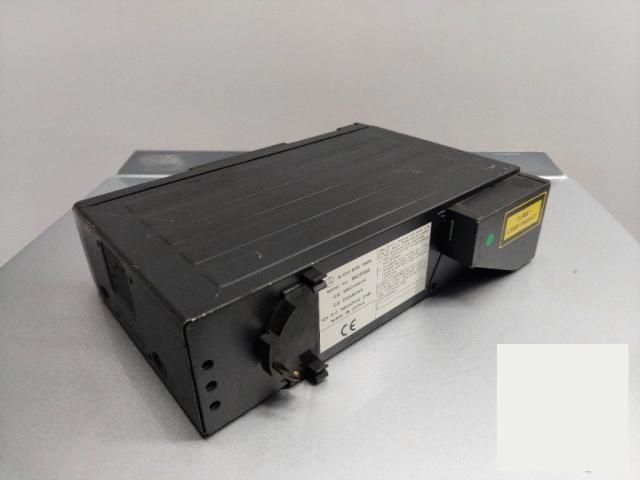 bontott MERCEDES-BENZ S-CLASS CD / DVD Tár