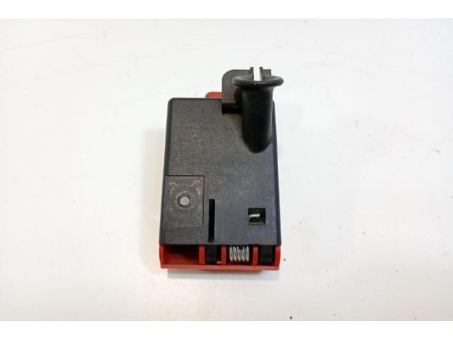 bontott MERCEDES-BENZ S-CLASS Csomagtérajtó Kilincs