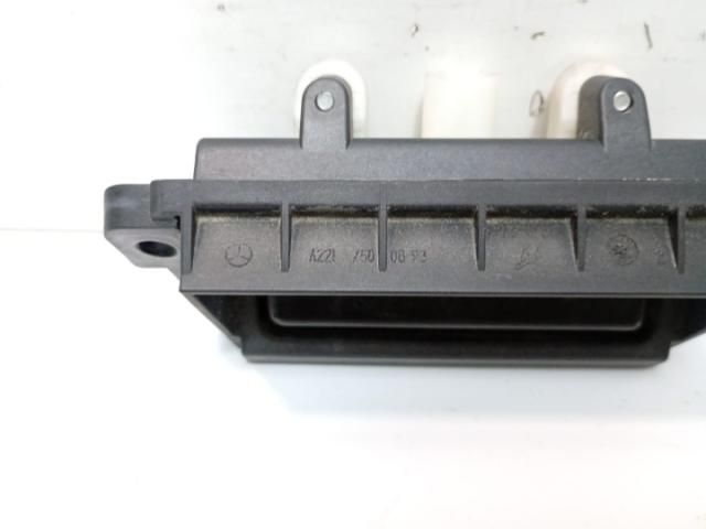 bontott MERCEDES-BENZ S-CLASS Csomagtérajtó Kilincs