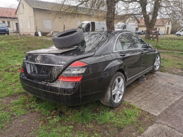 bontott MERCEDES-BENZ S-CLASS Csomagtérajtó (Részeivel)