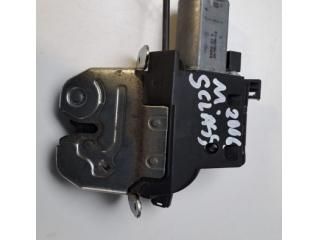 bontott MERCEDES-BENZ S-CLASS Csomagtérajtó Ütköző