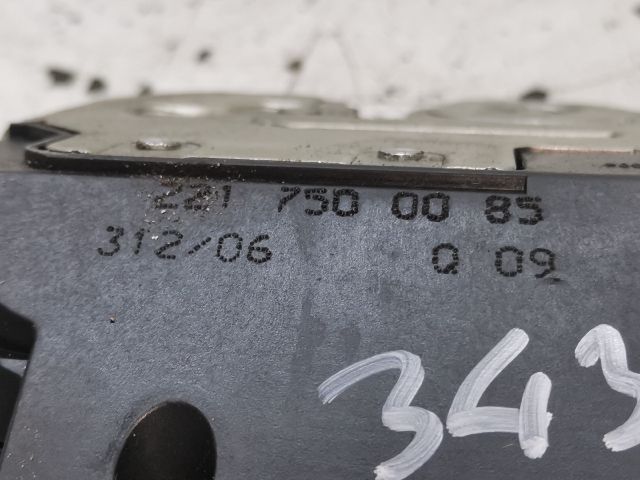 bontott MERCEDES-BENZ S-CLASS Csomagtérajtó Zárszerkezet