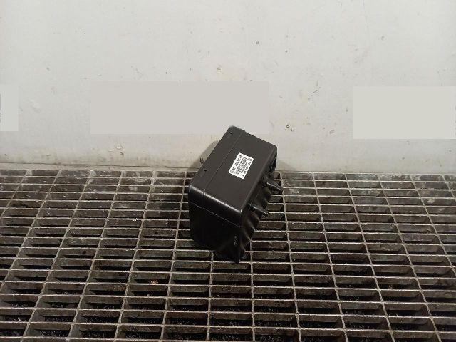 bontott MERCEDES-BENZ S-CLASS Elektronika (Magában)