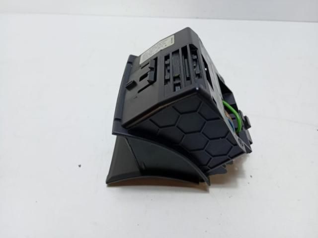 bontott MERCEDES-BENZ S-CLASS Első Hamutartó