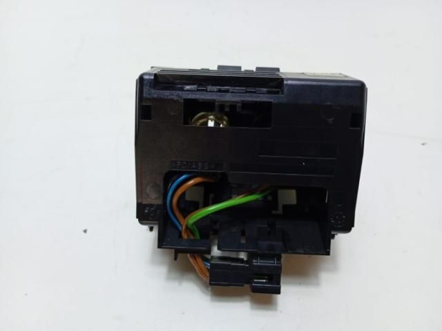 bontott MERCEDES-BENZ S-CLASS Első Hamutartó