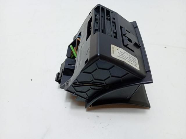 bontott MERCEDES-BENZ S-CLASS Első Hamutartó