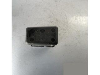 bontott MERCEDES-BENZ S-CLASS Első Hamutartó