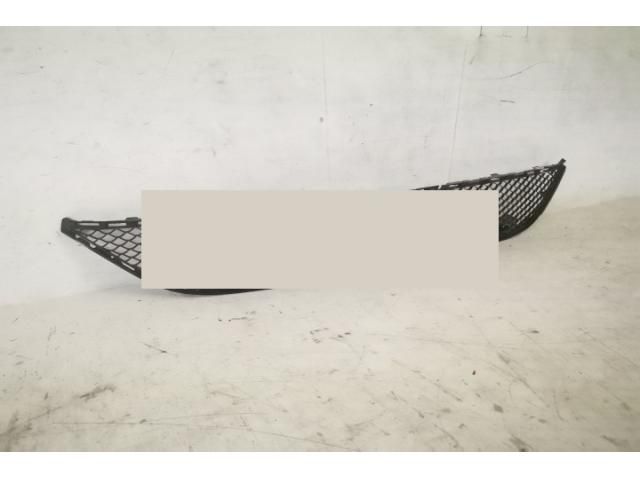 bontott MERCEDES-BENZ S-CLASS Első Lökhárító Alsó Középső Díszrács