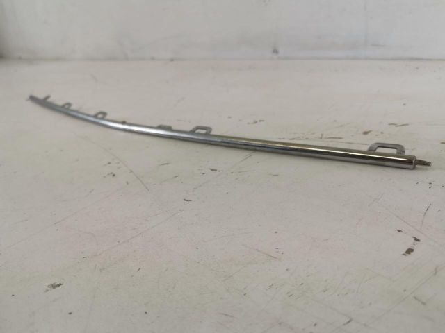 bontott MERCEDES-BENZ S-CLASS Első Lökhárító Díszléc