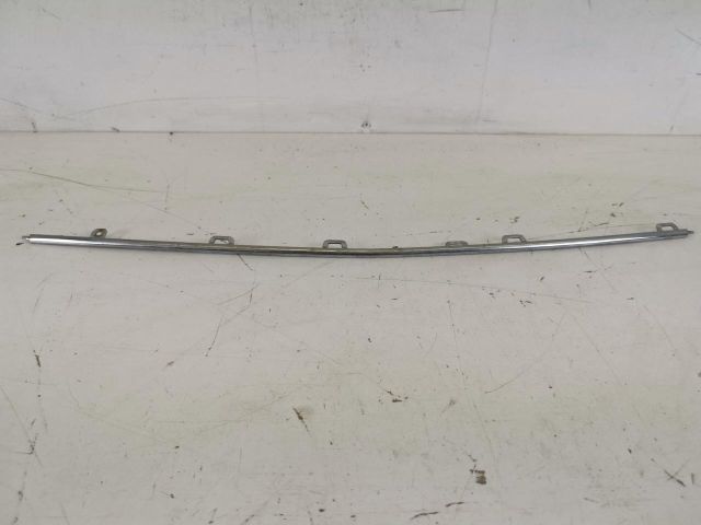 bontott MERCEDES-BENZ S-CLASS Első Lökhárító Díszléc