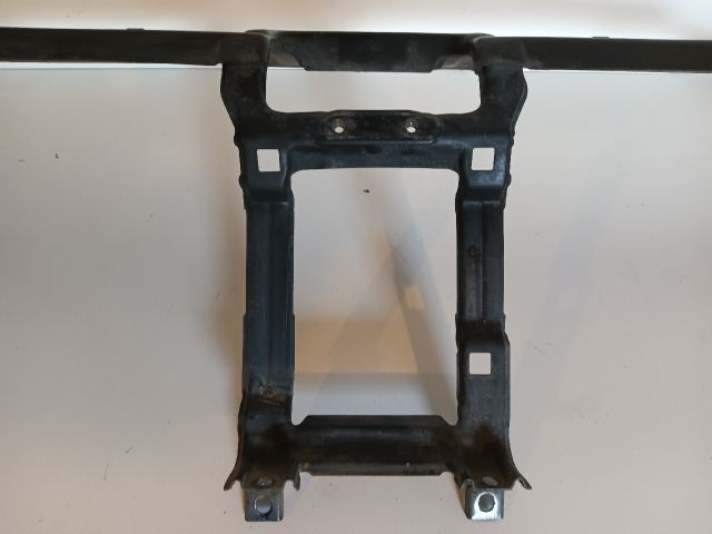 bontott MERCEDES-BENZ S-CLASS Első Lökhárító Merevítő (Fém)