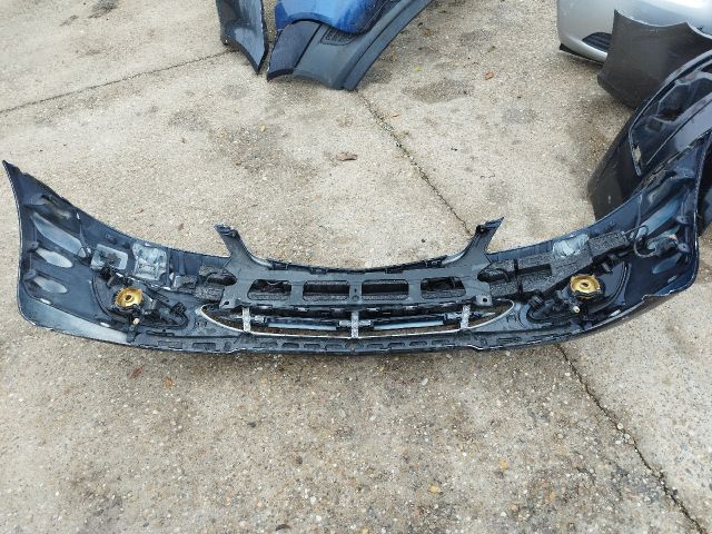 bontott MERCEDES-BENZ S-CLASS Első Lökhárító (Részeivel)