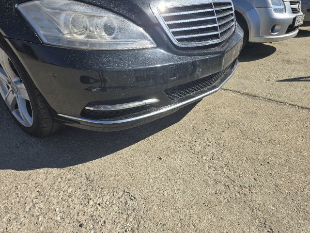 bontott MERCEDES-BENZ S-CLASS Első Lökhárító (Részeivel)