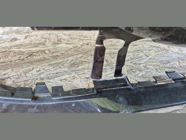 bontott MERCEDES-BENZ S-CLASS Első Lökhárító (Üresen)