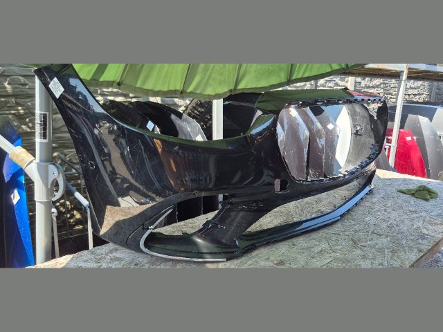 bontott MERCEDES-BENZ S-CLASS Első Lökhárító (Üresen)